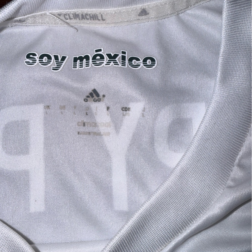 Adidas México 2017 Soccer Jersey #8 Berry Park - Picture 4 of 5